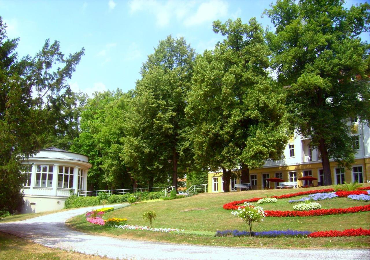 Kulturhotel Kaiserhof Bad Liebenstein Exterior foto